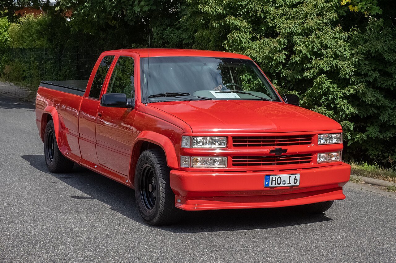 2022 Chevrolet Silverado Big Horn — photo 2