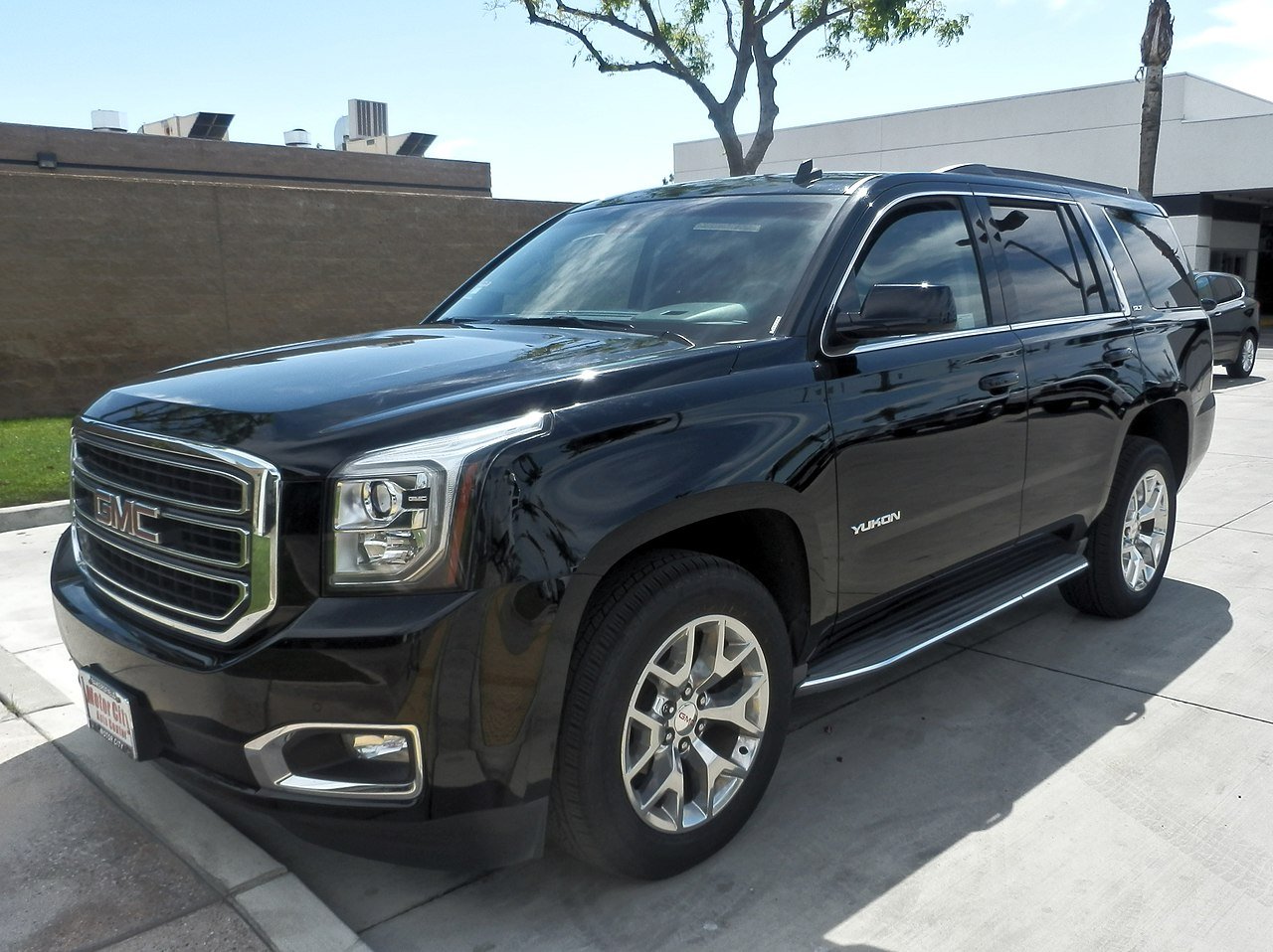 2021 GMC Yukon Touring — photo 4