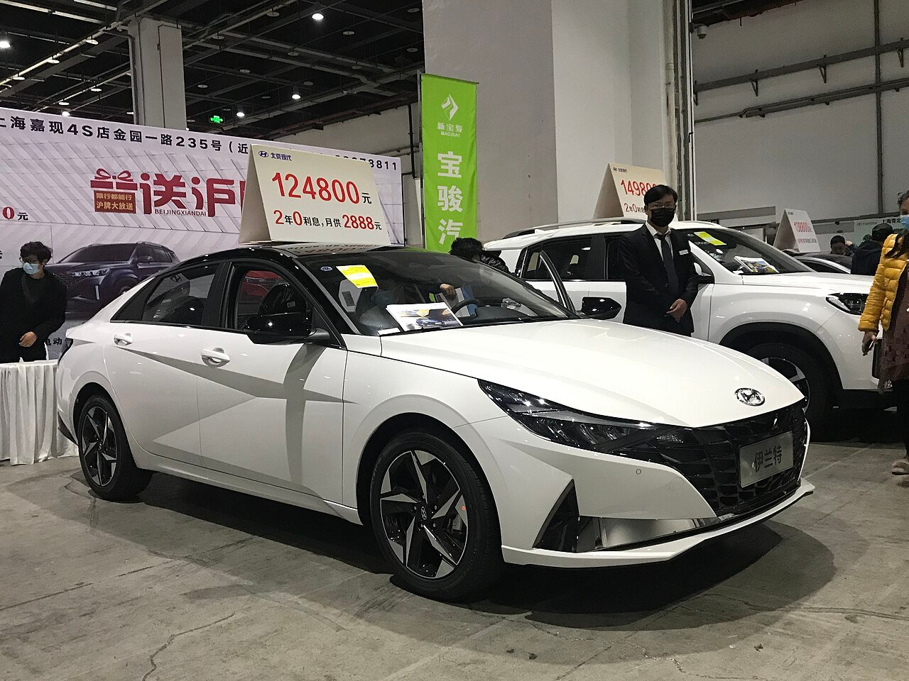2022 Hyundai Elantra LE — photo 4