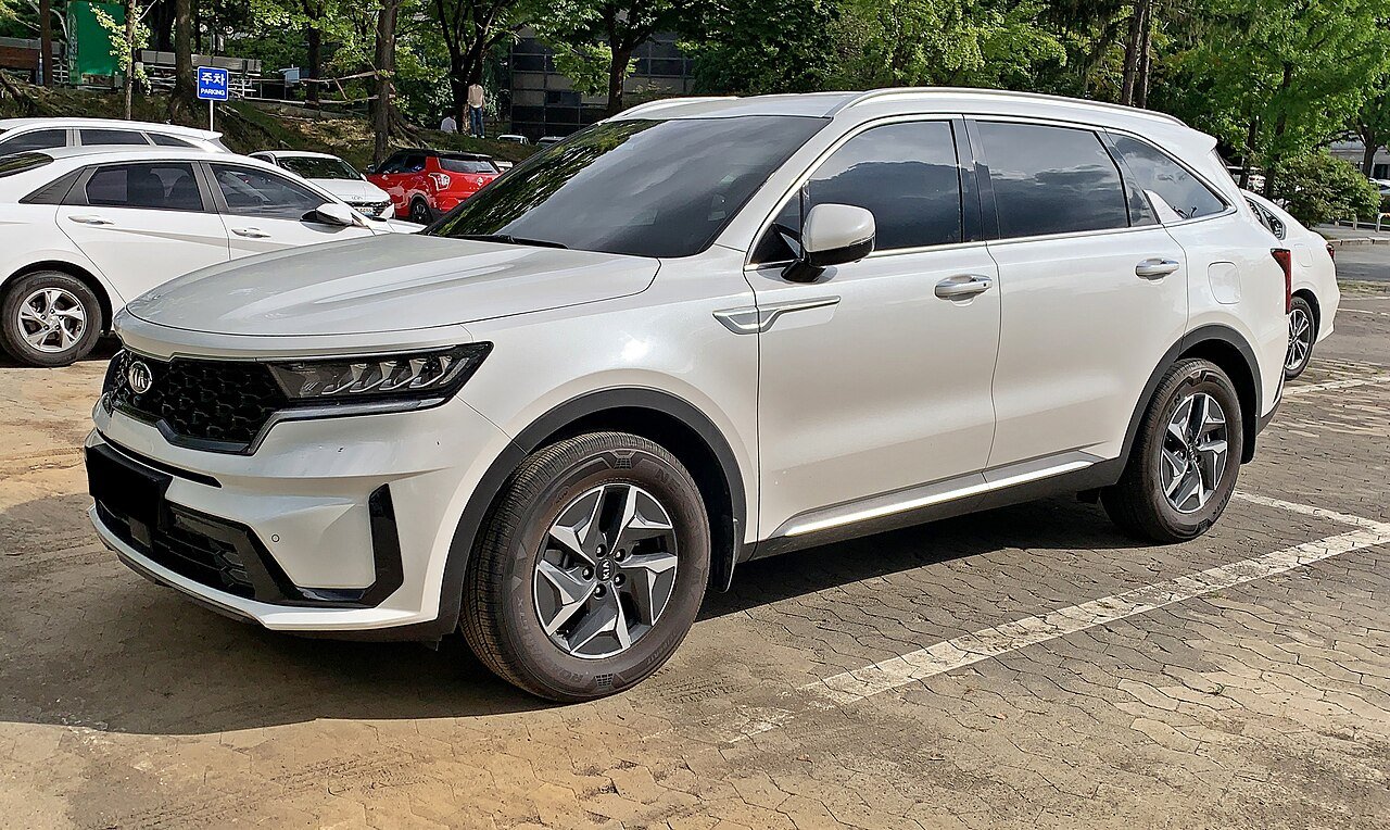 2024 Kia Sorento Touring — photo 2