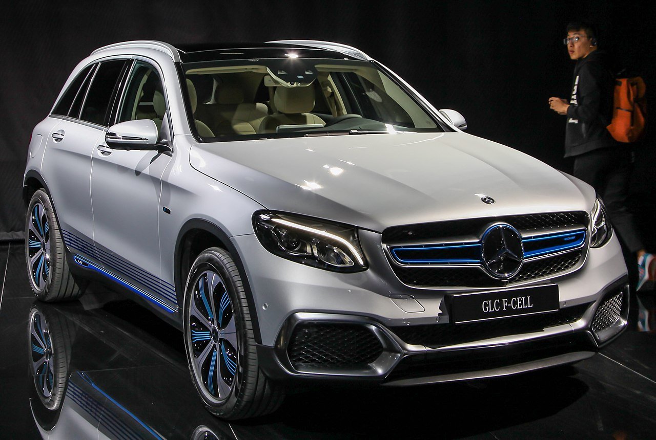 2018 Mercedes-Benz GLC EX-L — photo 2